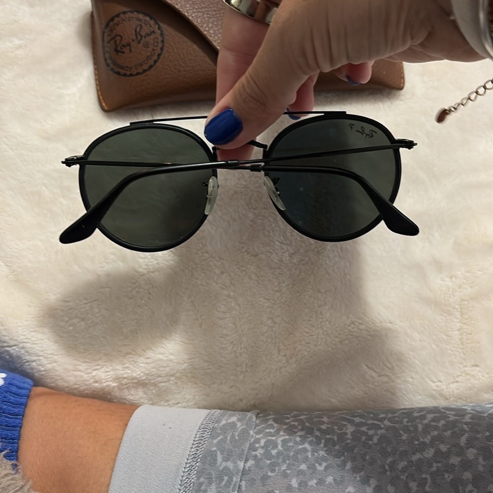 Ray-Ban sunglasses - Picture 2 of 4